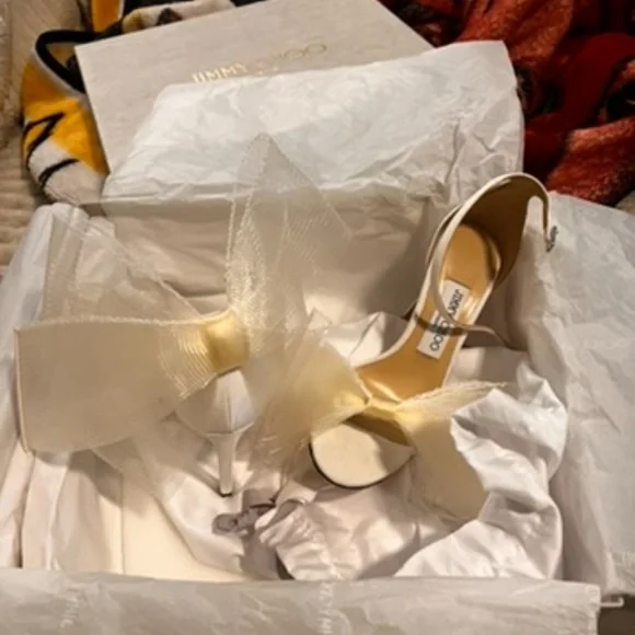 Jimmy Choo Aveline Shoe size 6.5 - Picture 3 of 4